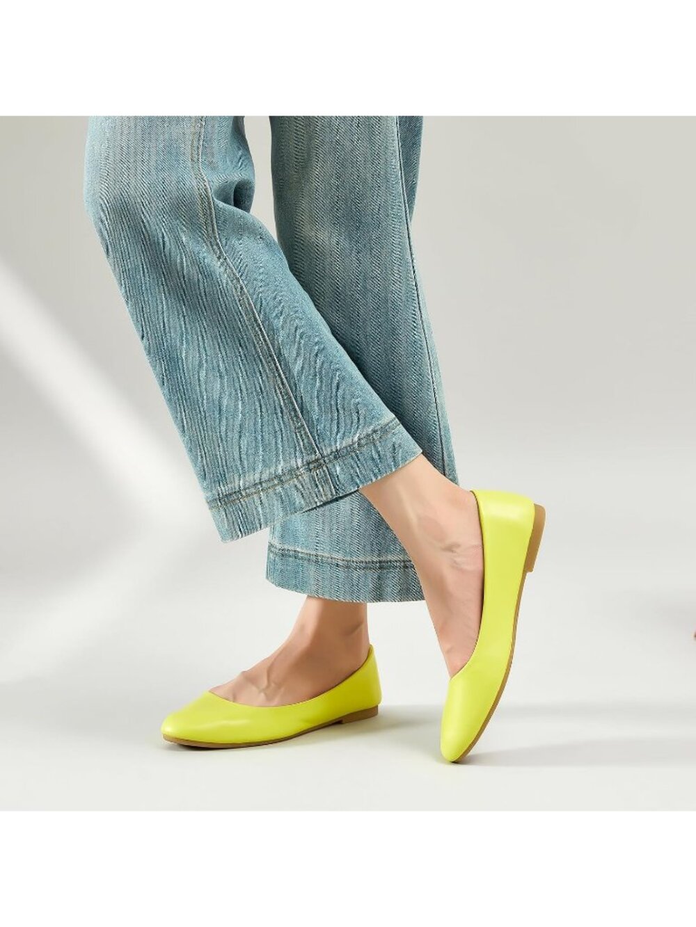 Women's Lemon Yellow Leather Ballet Round Toe Comfortable Flats Slip On Shoes - Picture 3 of 6